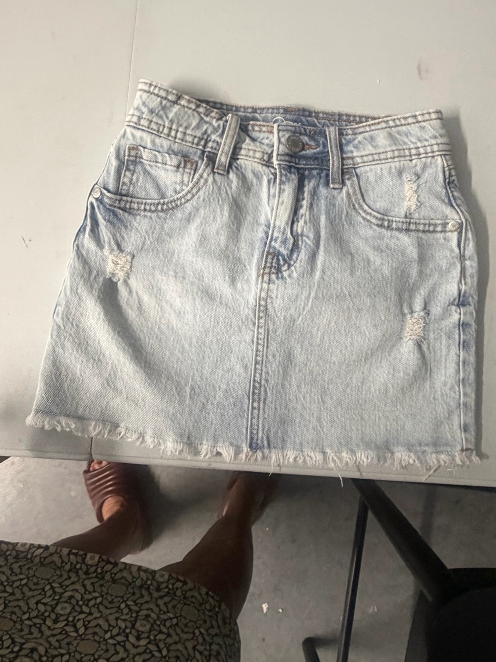 Light Wash Distressed Denim Mini Skort art class size small 6/7NWOT